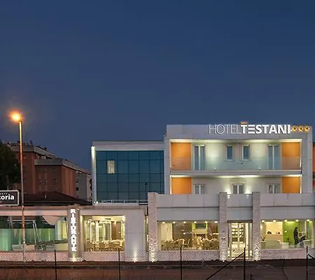 Testani בית הארחה 3*